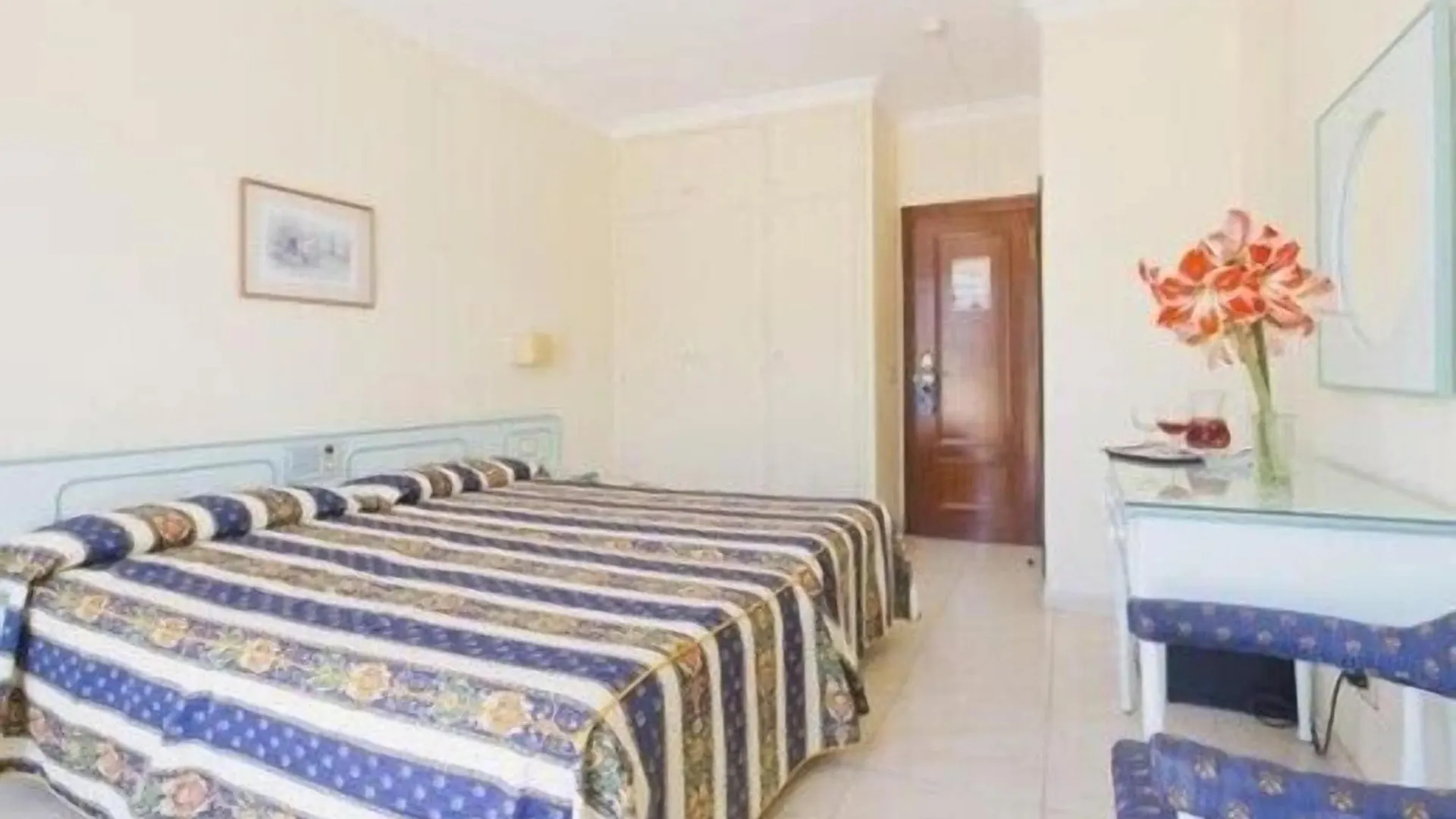 Hotel Trovador Puerto de la Cruz   Puerto de la Cruz (Tenerife)