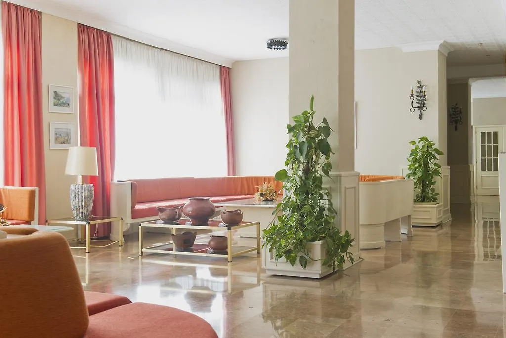 Hotel Trovador Puerto de la Cruz  Puerto de la Cruz (Tenerife)